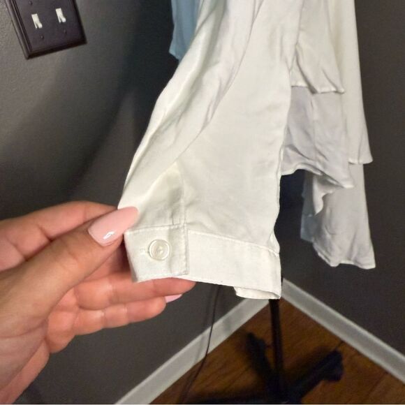 Wrangler Cream Ruffle Button-Up Shirt - Picture 6 of 8